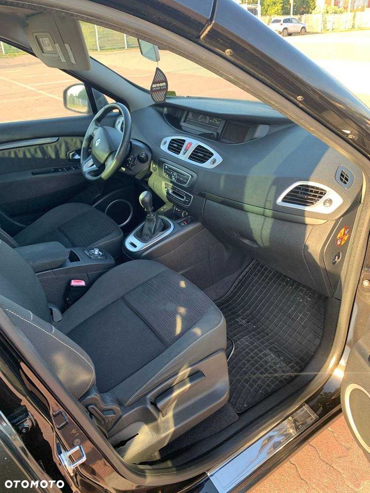 Renault Scenic - 7
