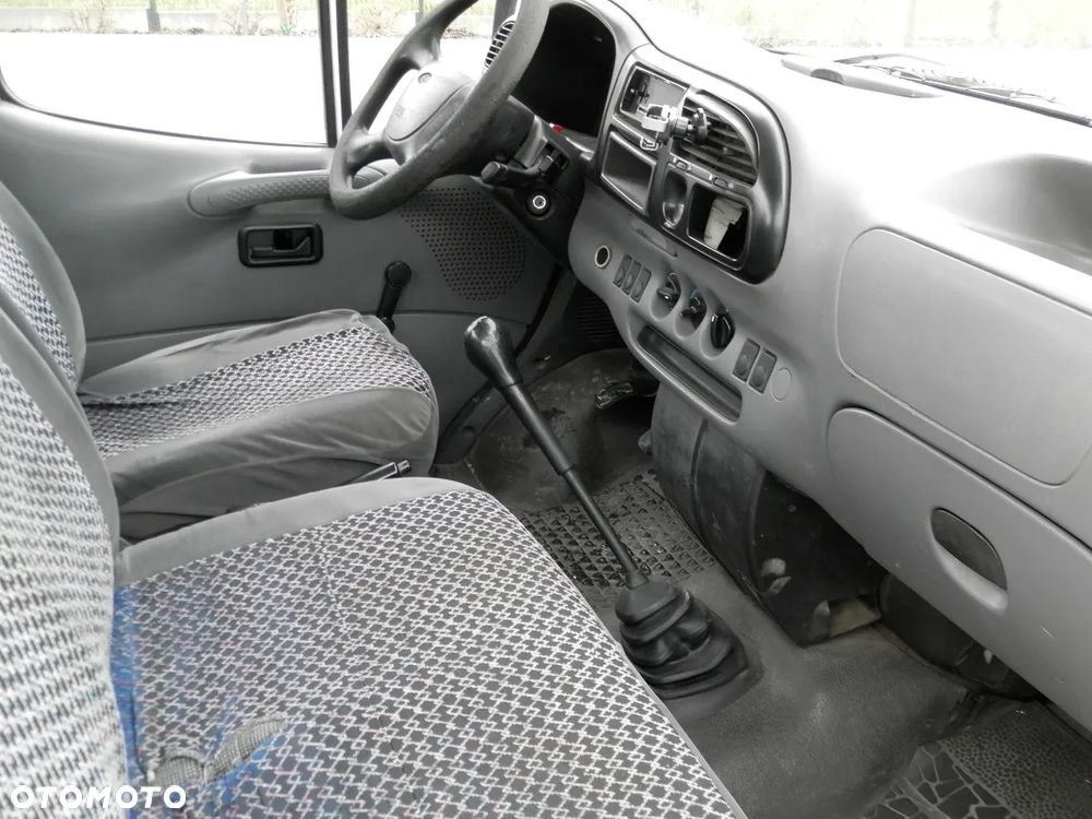 Ford Transit - 6
