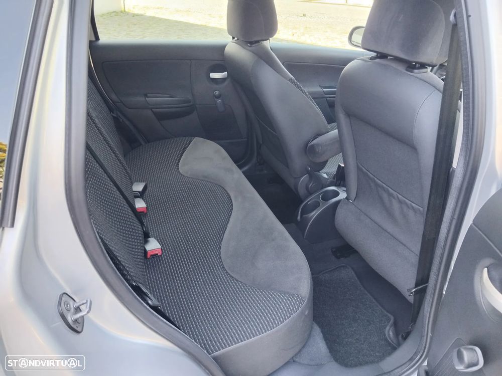 Citroën C3 1.4 HDi Airdream Exclusive - 15