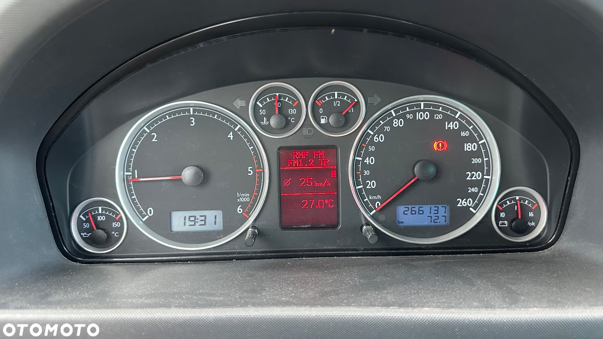 Volkswagen Sharan - 7