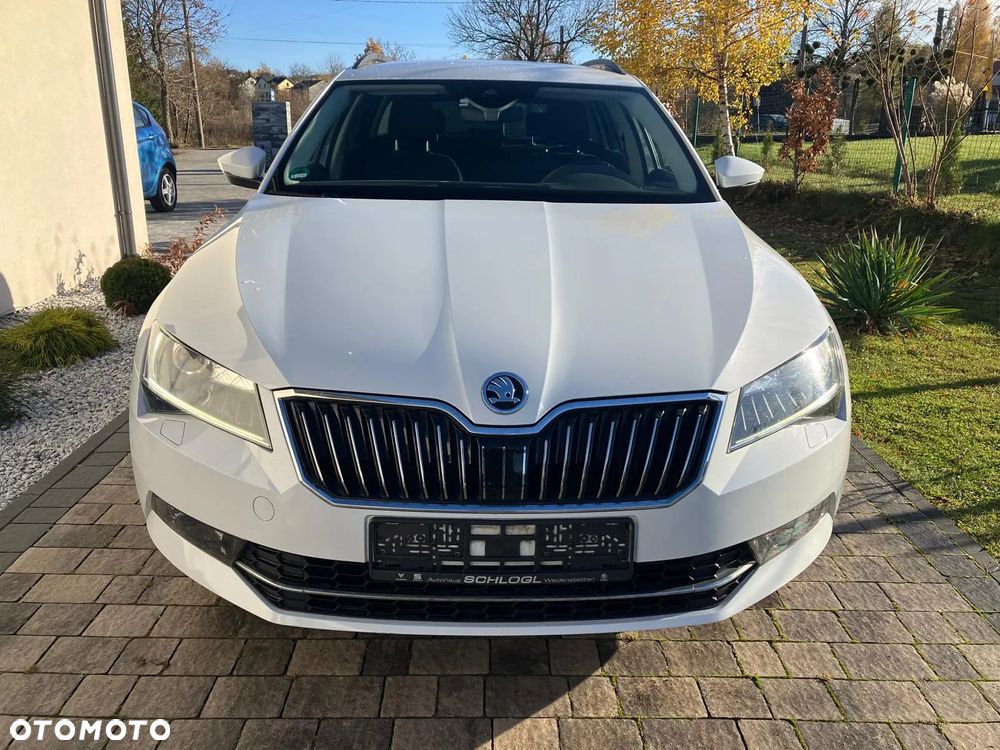 Skoda Superb 2.0 TDI Ambition DSG - 7