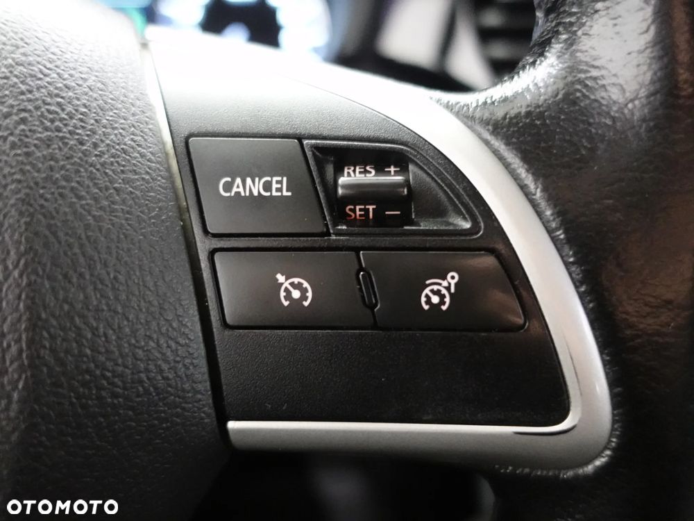 Mitsubishi Outlander 2.2 DI-D 4WD Invite - 36