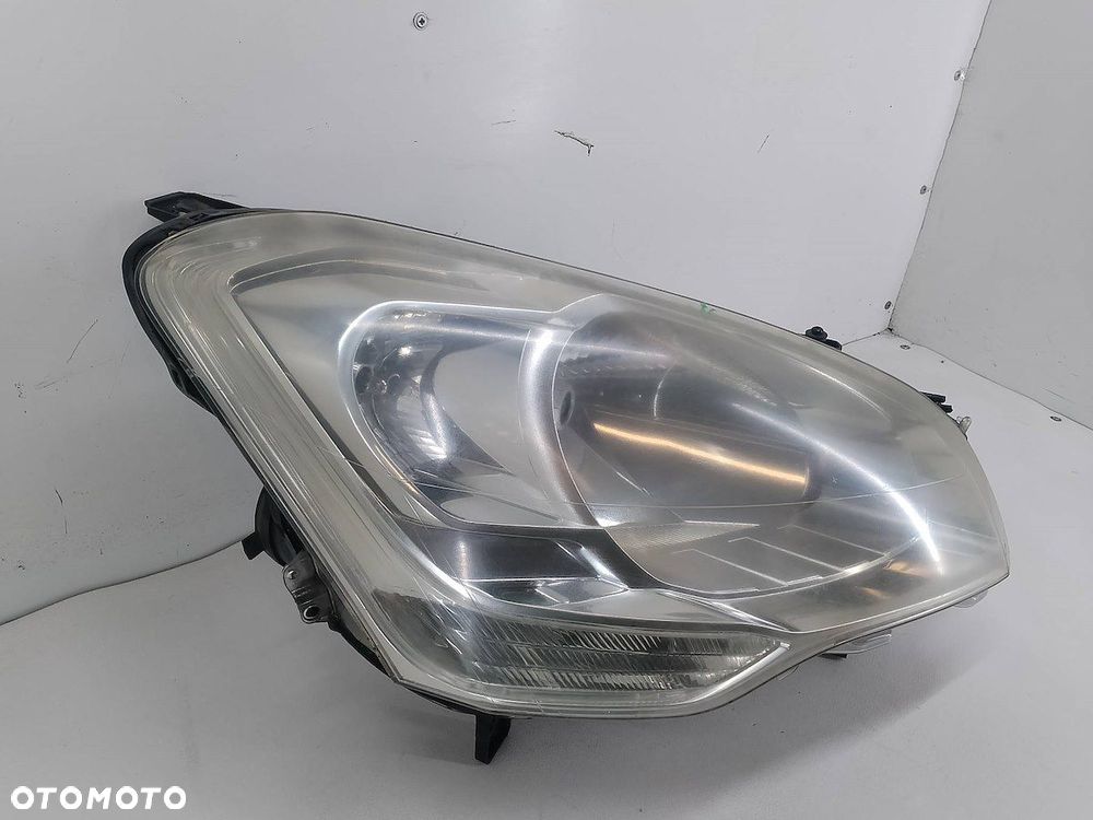 LAMPA PRZÓD PRAWA CITROEN BERLINGO II 9682828180 89318041 - 7