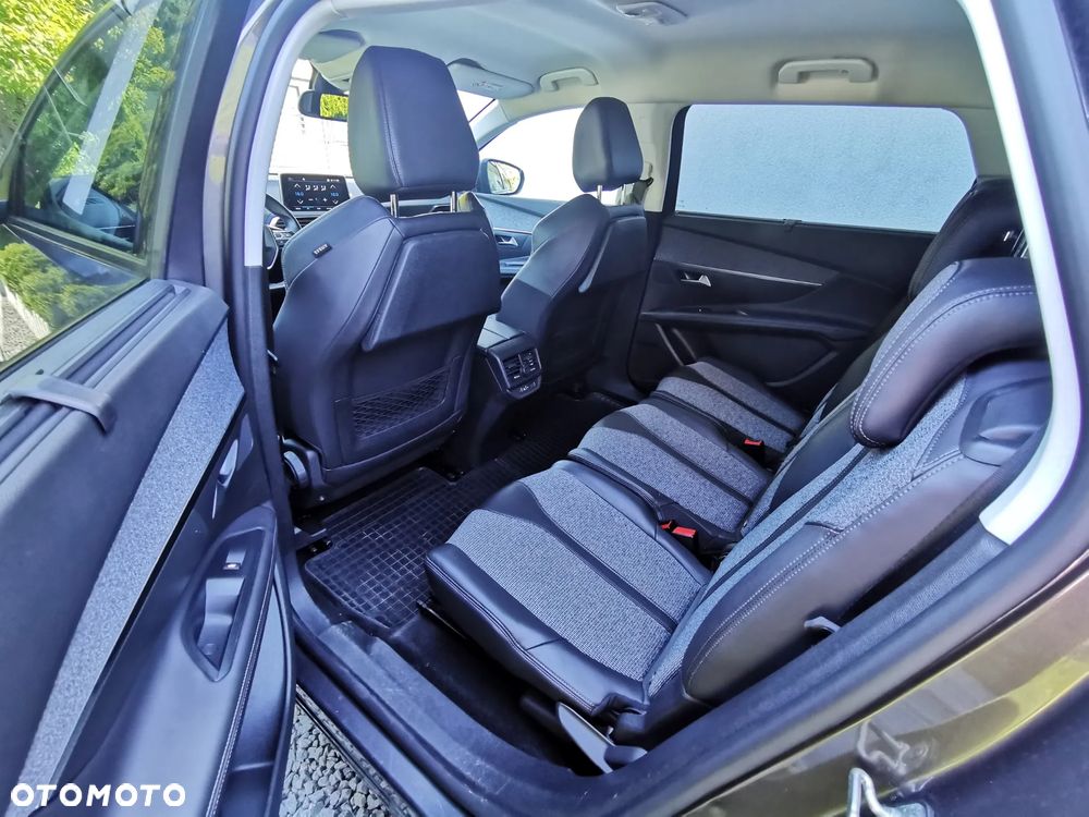 Peugeot 5008 1.5 BlueHDI Allure S&S - 12