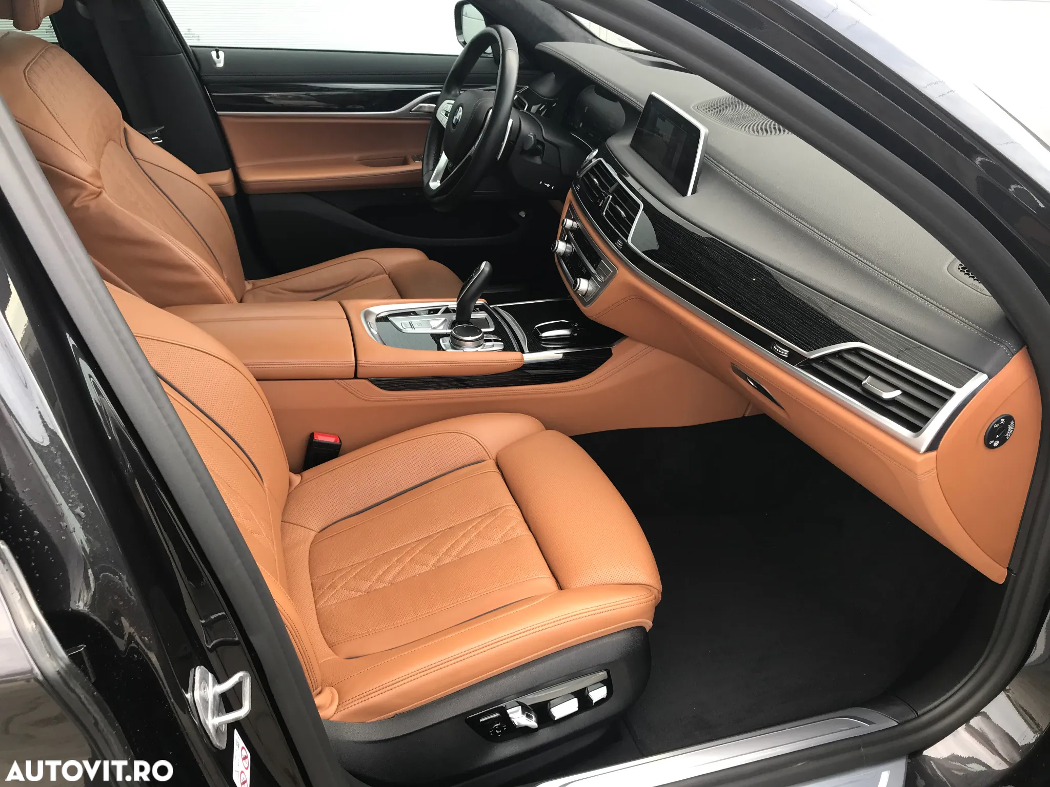 BMW Seria 7 730d MHEV - 5