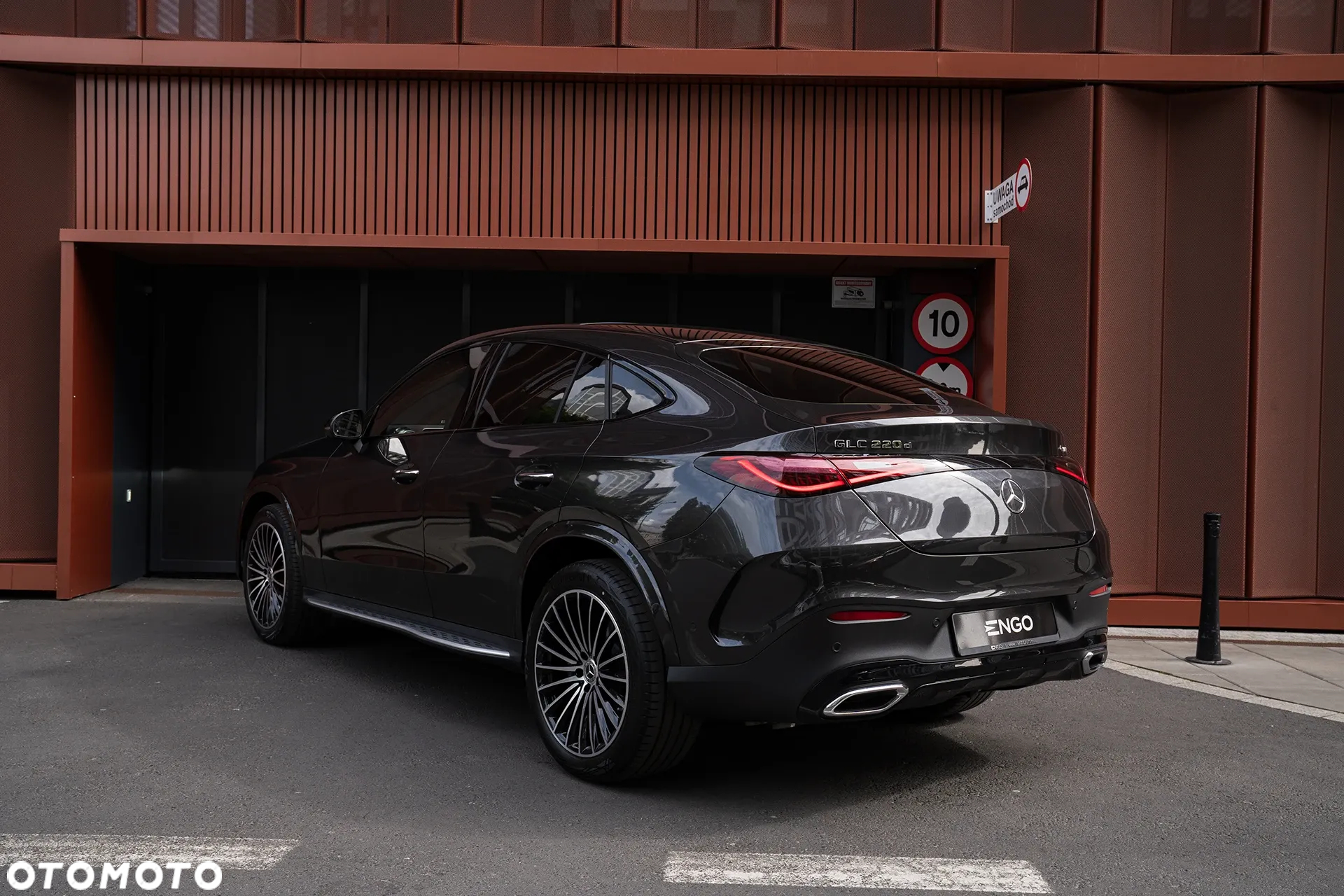 Mercedes-Benz GLC Coupe 220 d mHEV 4-Matic AMG Line - 16