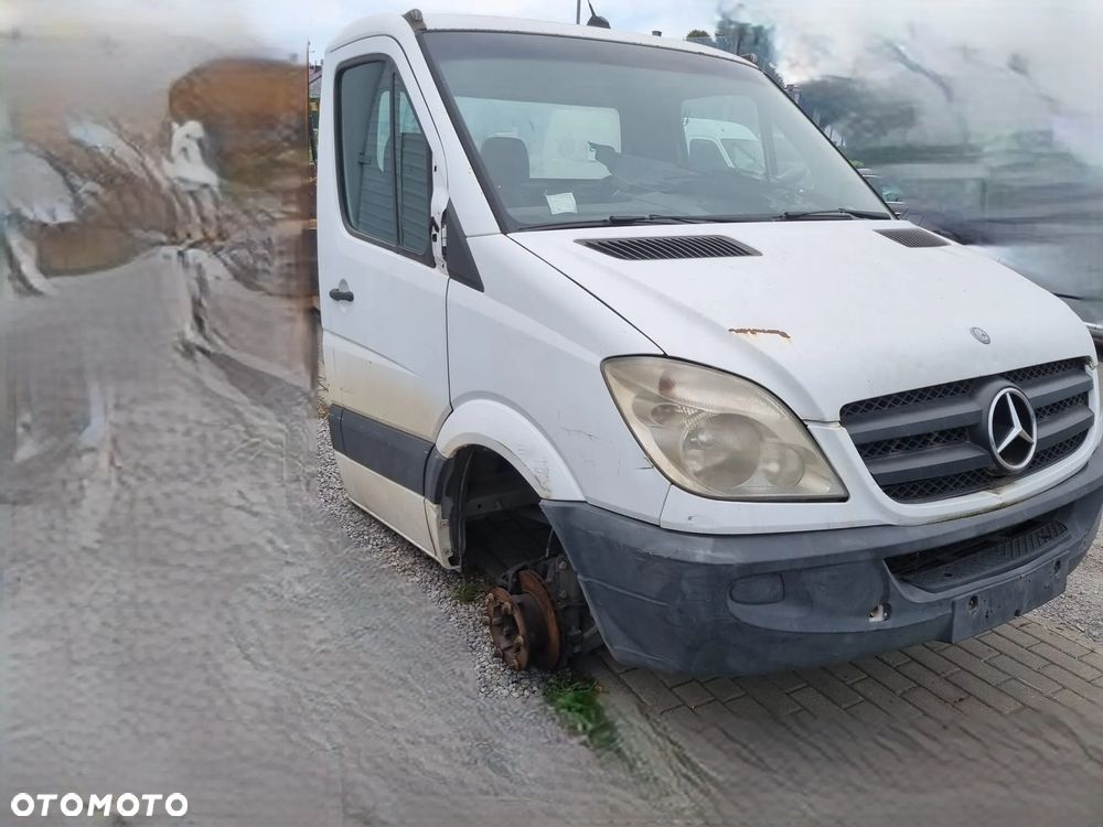 Kabina przód komplet Mercedes Sprinter 906 OPIS BRAK KOROZJI - 2
