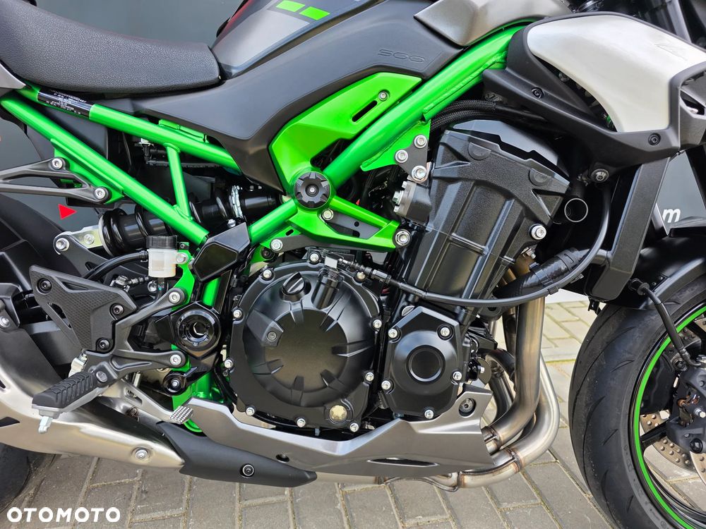 Kawasaki Z 900 - 26