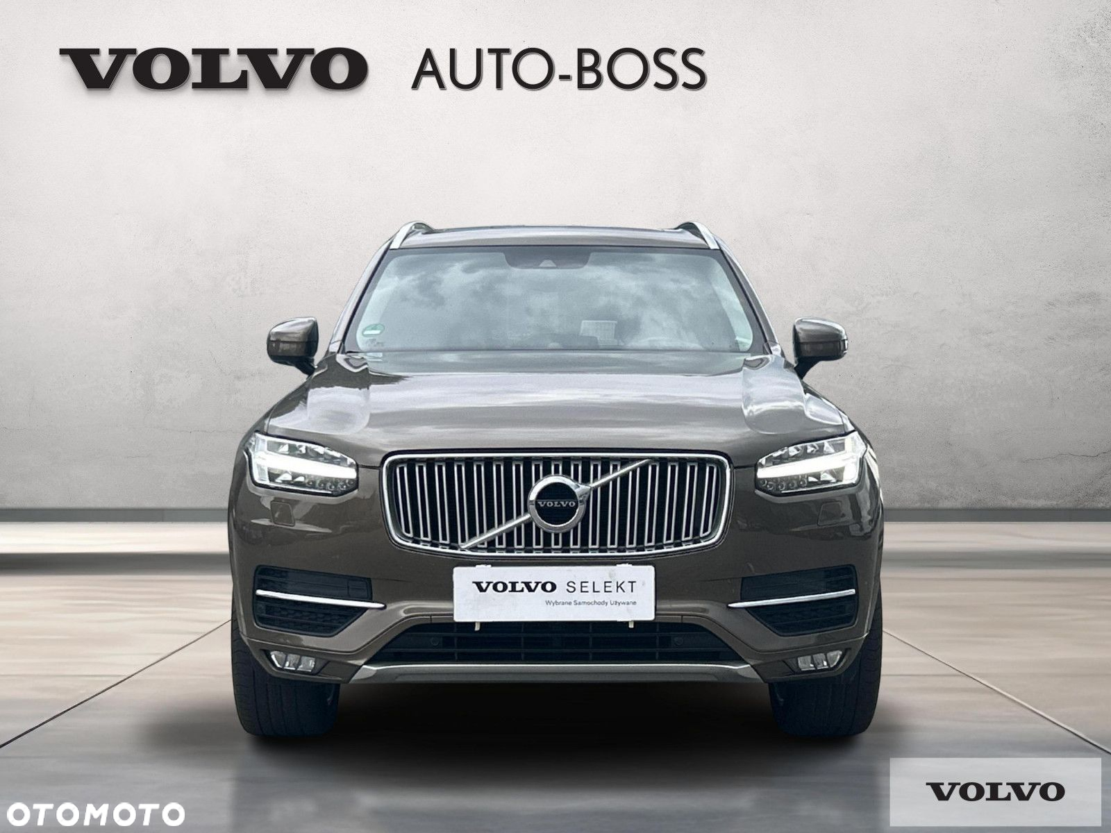 Volvo XC 90 - 8