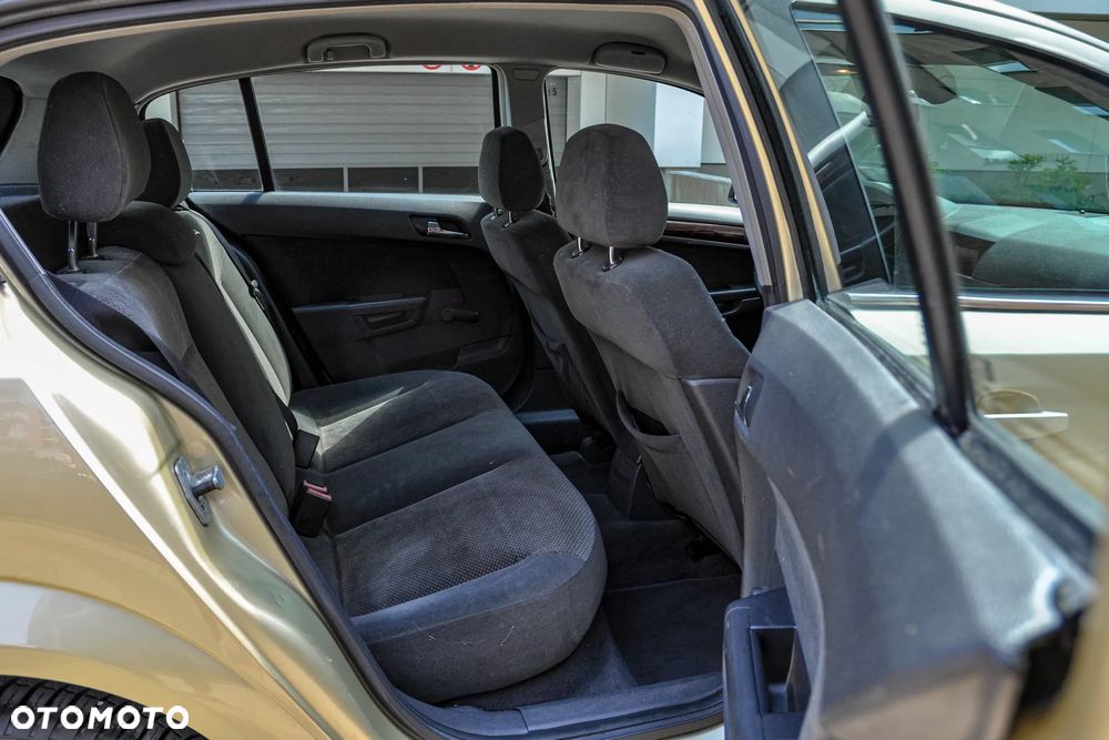 Opel Astra - 12