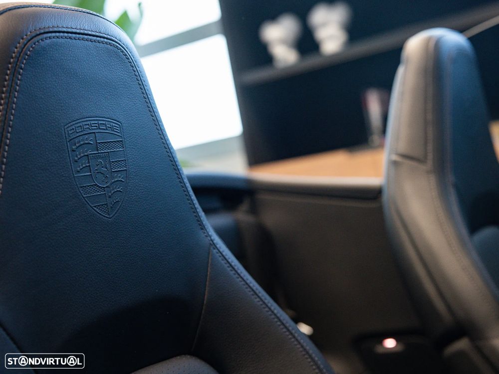 Porsche 911 (992) Carrera PDK - 49