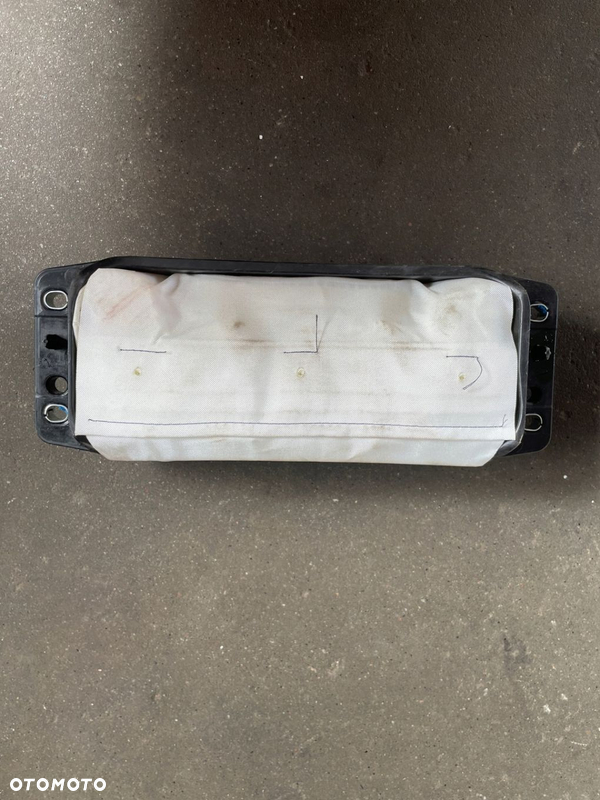 AUDI A4 B9 PODUSZKA PASAŻERA 8W0880204D