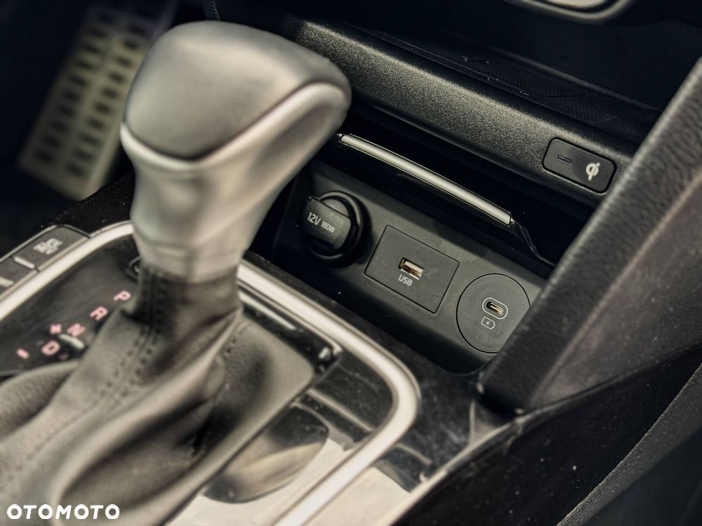 Kia Ceed 1.6 GDI PHEV Business Line DCT - 29
