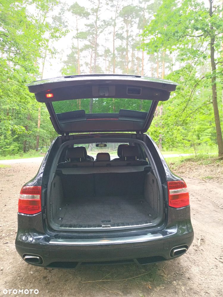 Porsche Cayenne - 7