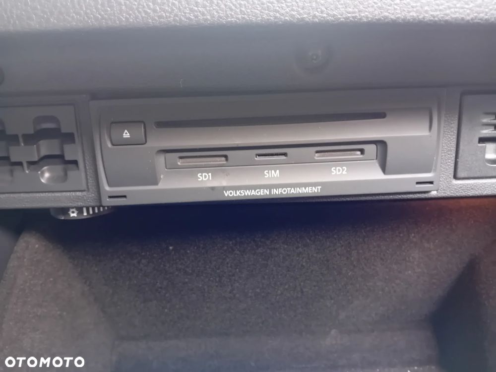 Volkswagen Golf - 19