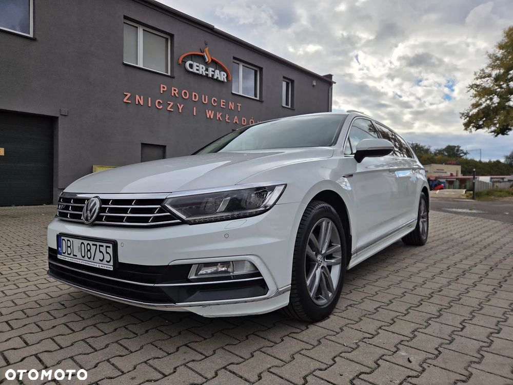 Volkswagen Passat 2.0 TDI SCR 4Mot DSG Comfortline - 1