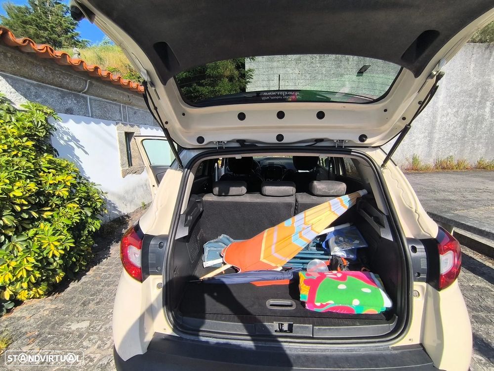 Renault Captur 1.5 dCi - 11