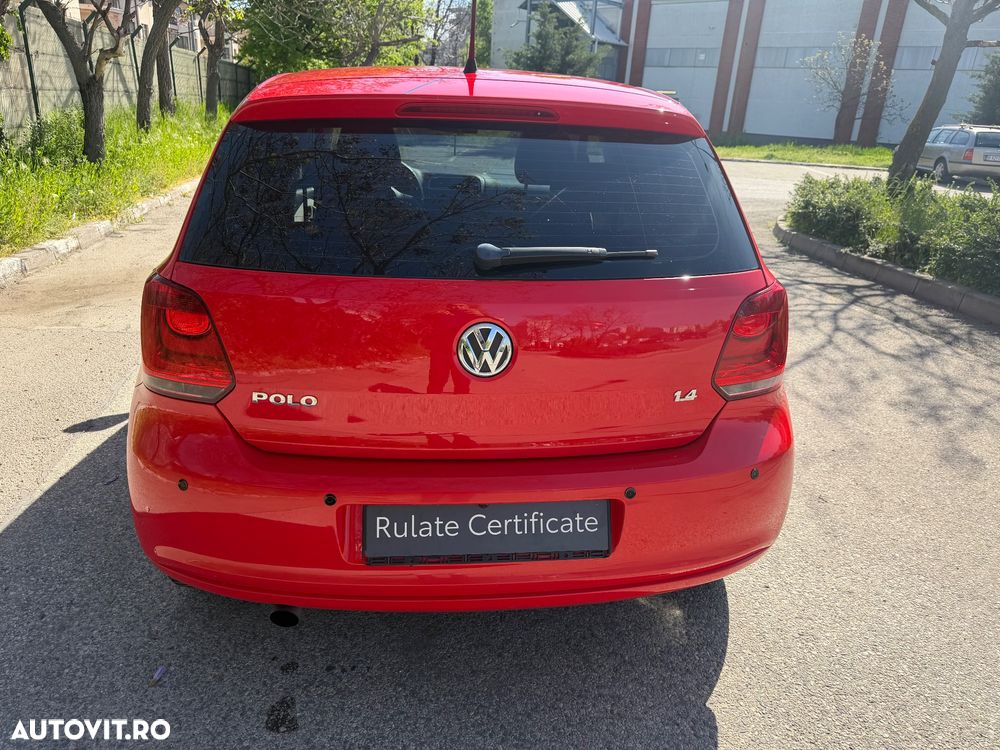 Volkswagen Polo 1.4 DSG Comfortline - 4