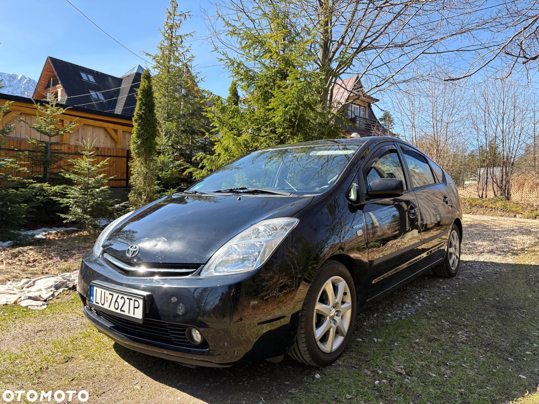 Toyota Prius (Hybrid) Executive - 1