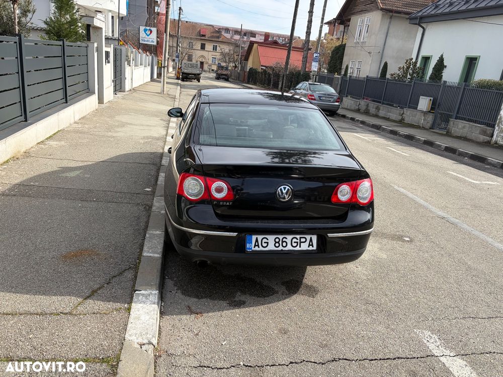 Volkswagen Passat 1.6 Comfortline - 8