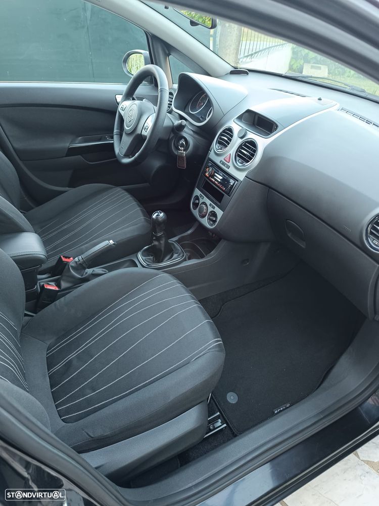 Opel Corsa 1.3 CDTI Enjoy EcoFLEX - 11