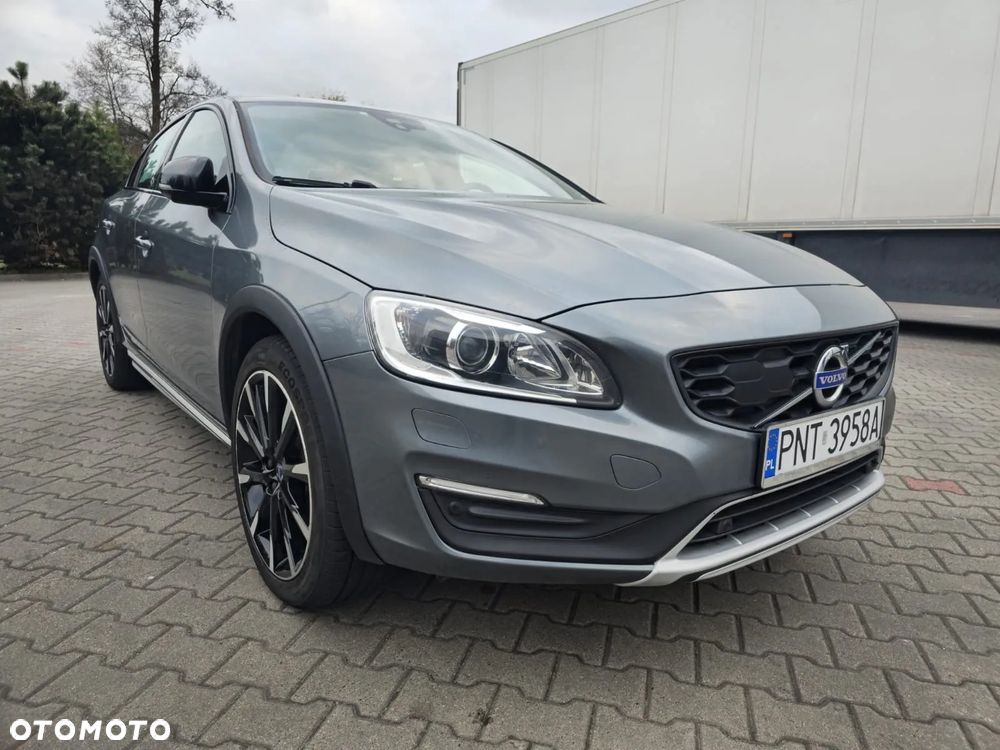 Volvo S60 Cross Country D4 Geartronic Summum - 6