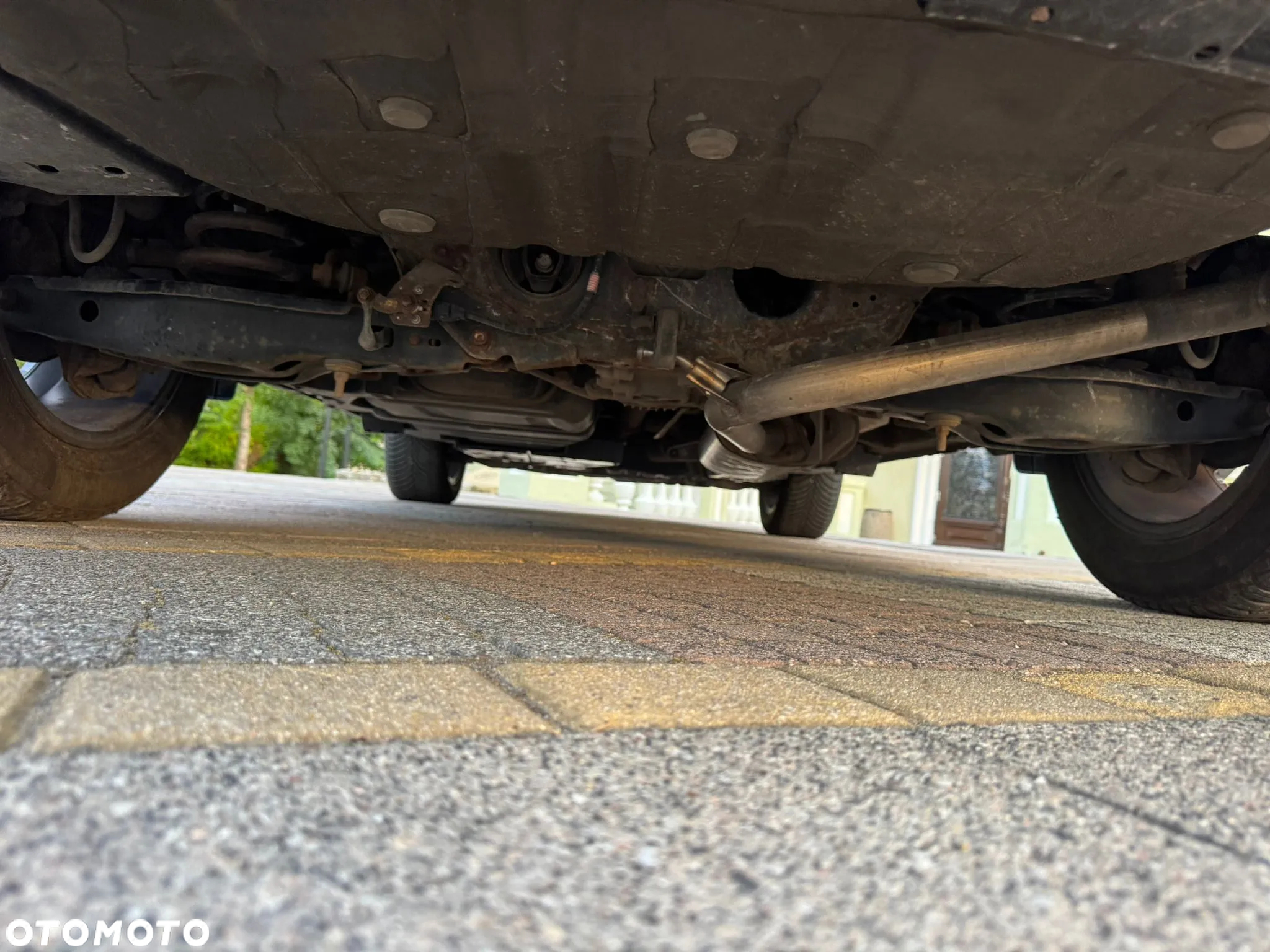 Toyota RAV4 2.0 D-4D Premium - 23