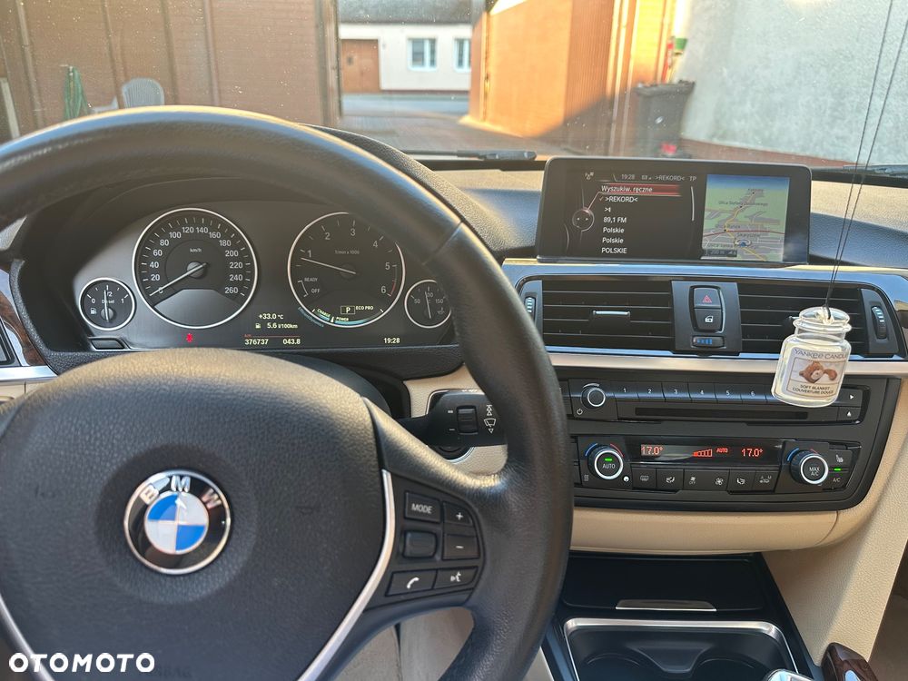 BMW Seria 3 320d Efficient Dynamics - 5