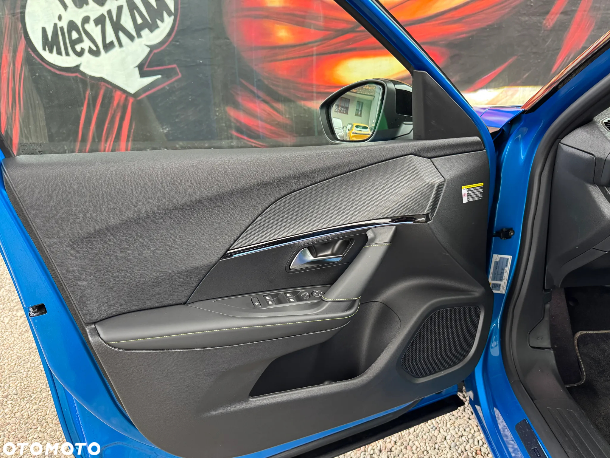 Peugeot 2008 PureTech mHEV GT e-DCS6 - 34