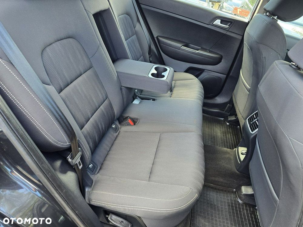 Kia Sportage - 12