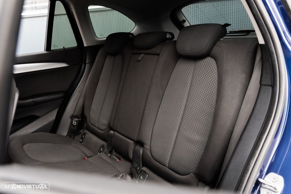 BMW X1 16 d sDrive Advantage - 30