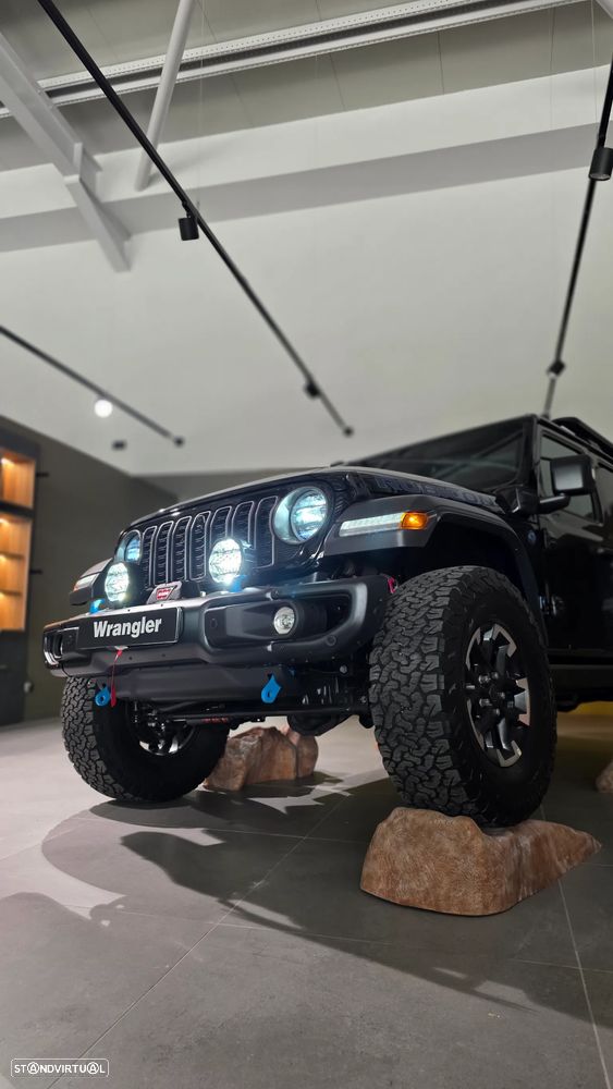 Jeep Wrangler - 29