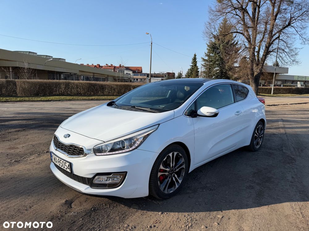 Kia ProCeed - 11
