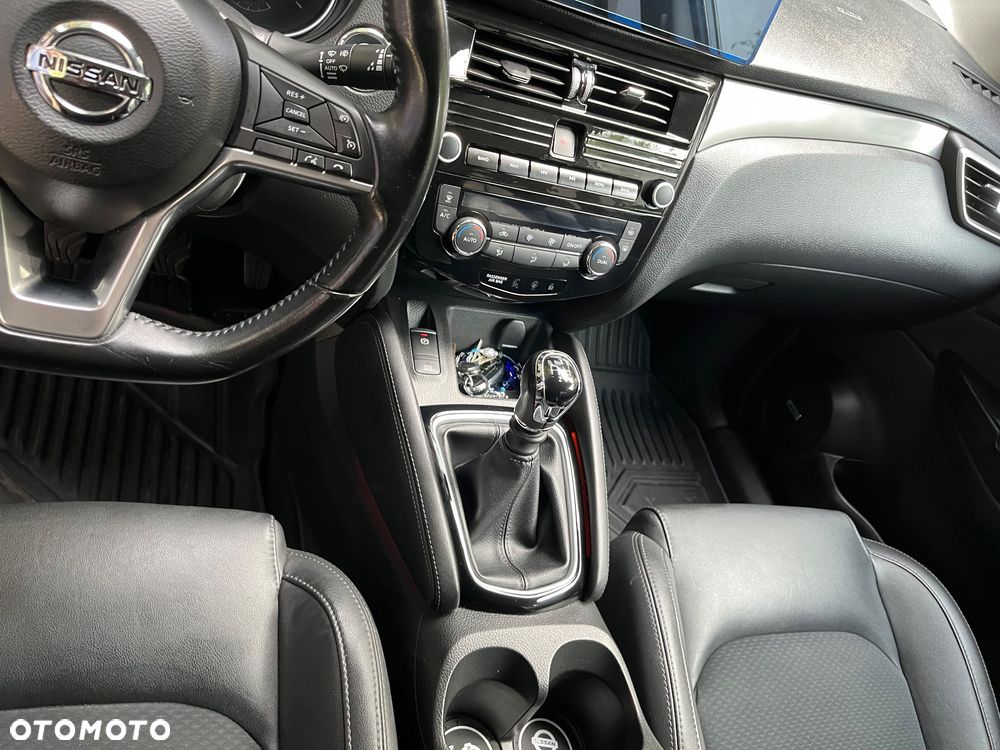 Nissan Qashqai 1.2 DIG-T Tekna EU6 - 14