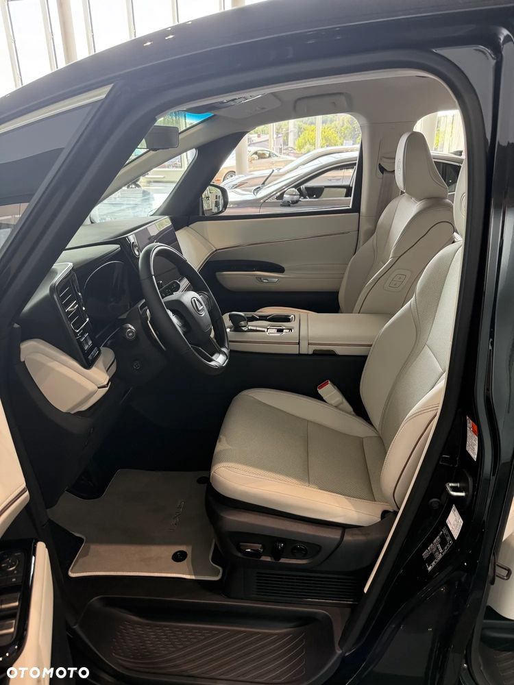 Lexus LM 350h Prestige - 5