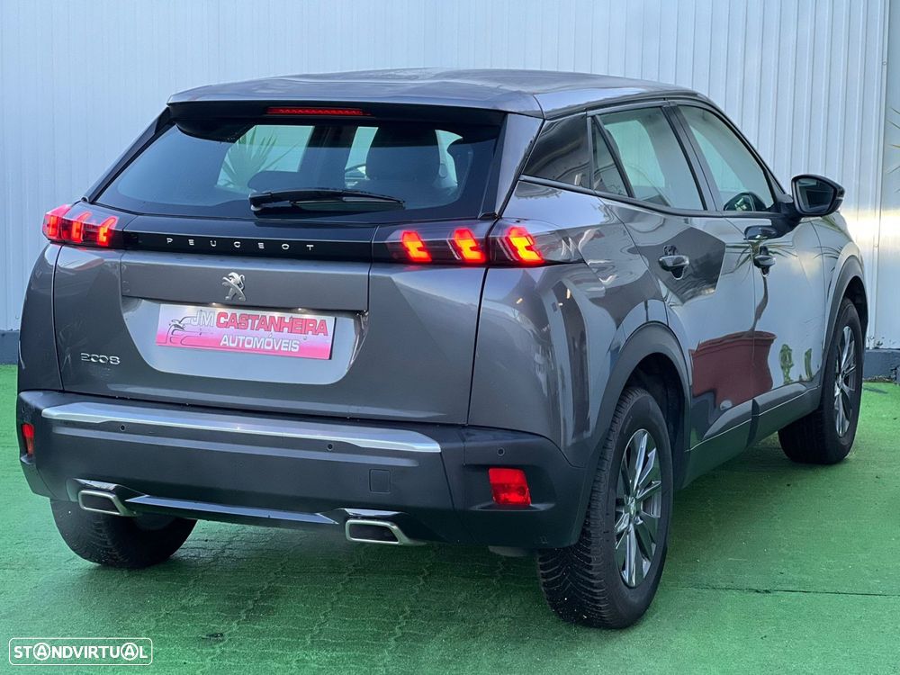 Peugeot 2008 1.2 PureTech Active Pack EAT8 - 3