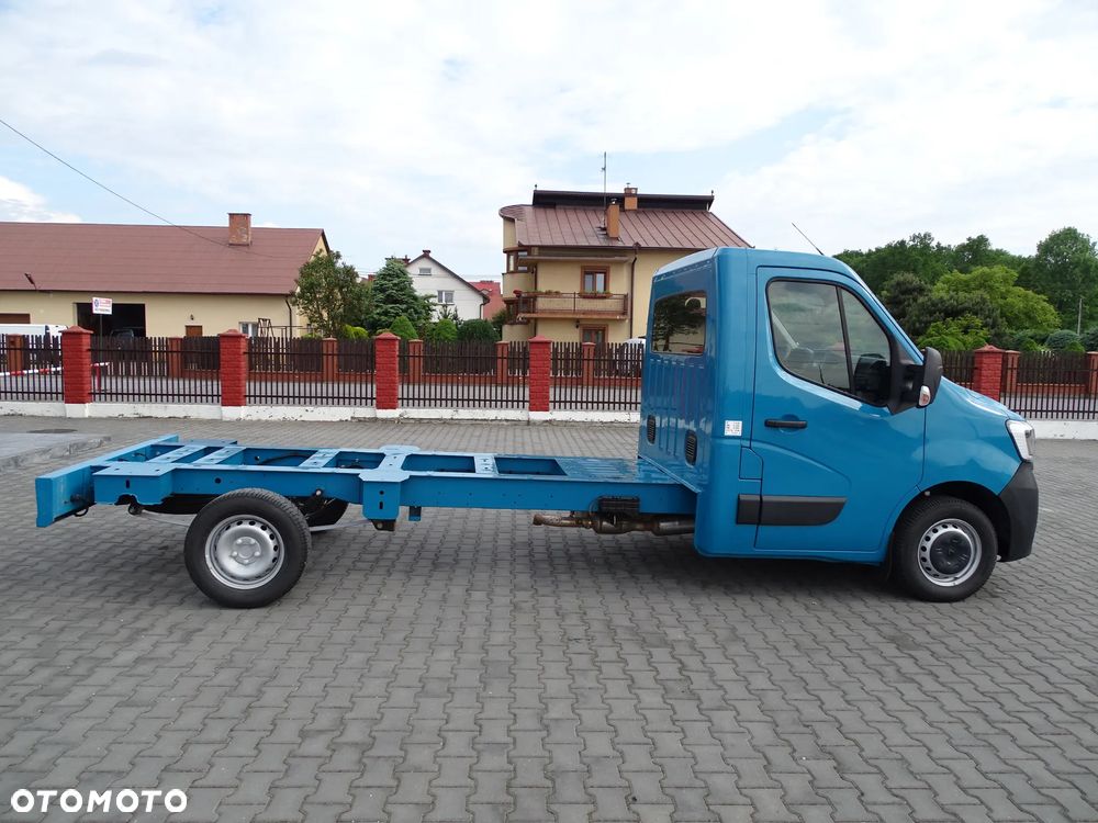 Renault Master Rama do zabudowy - 4