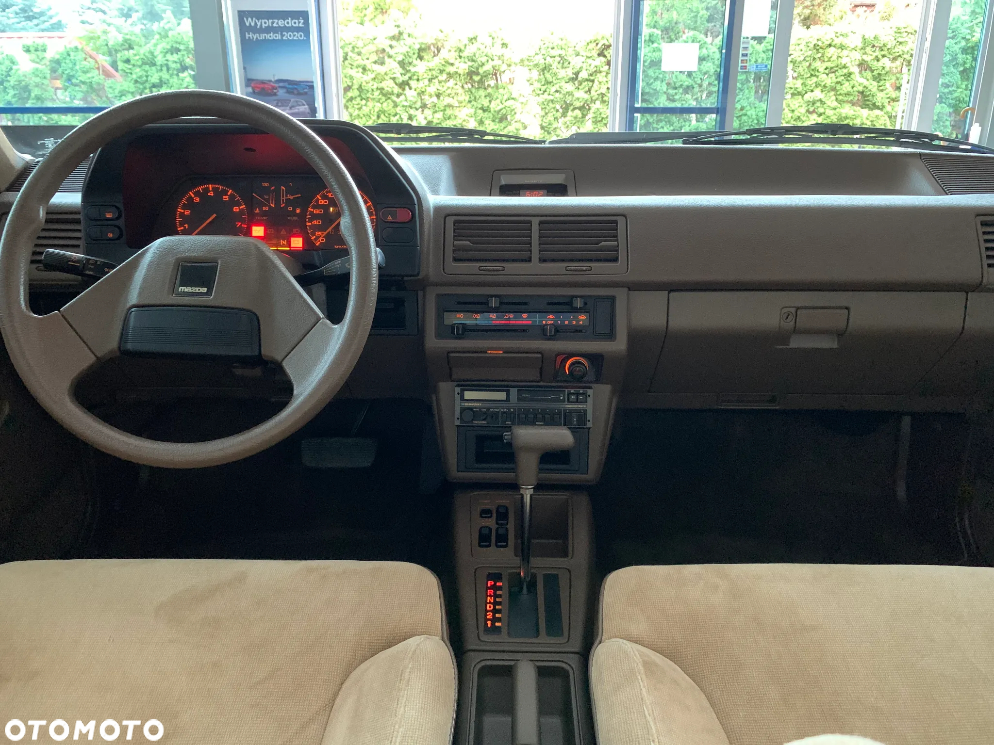 Mazda 626 2.0 12V GLX - 11