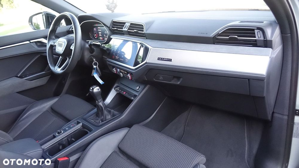 Audi Q3 Sportback - 7