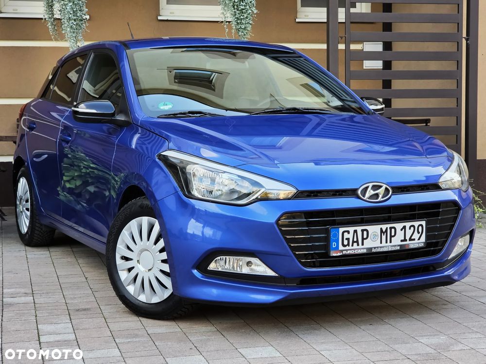 Hyundai i20 1.2 Passion - 16