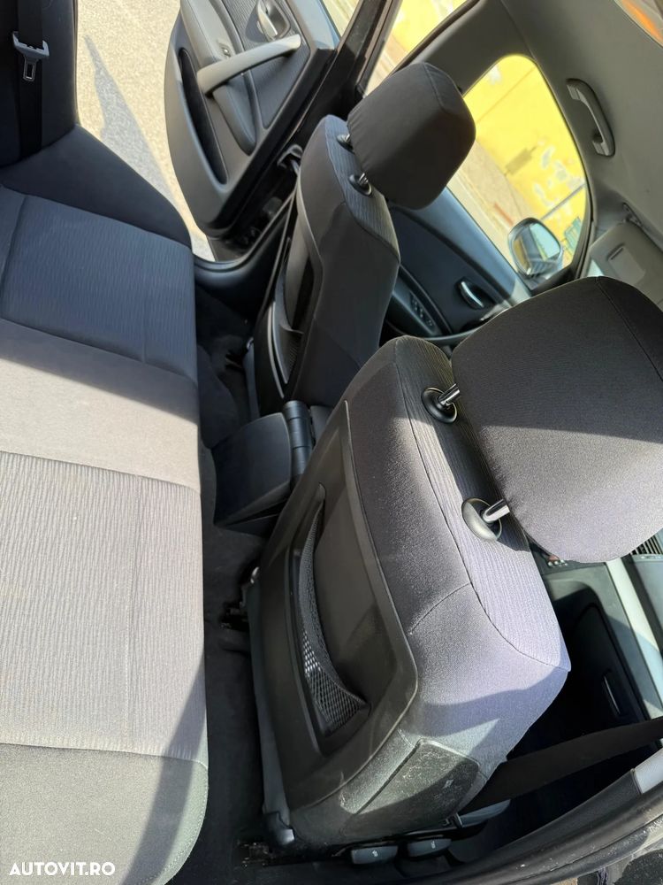 BMW Seria 1 118d - 18
