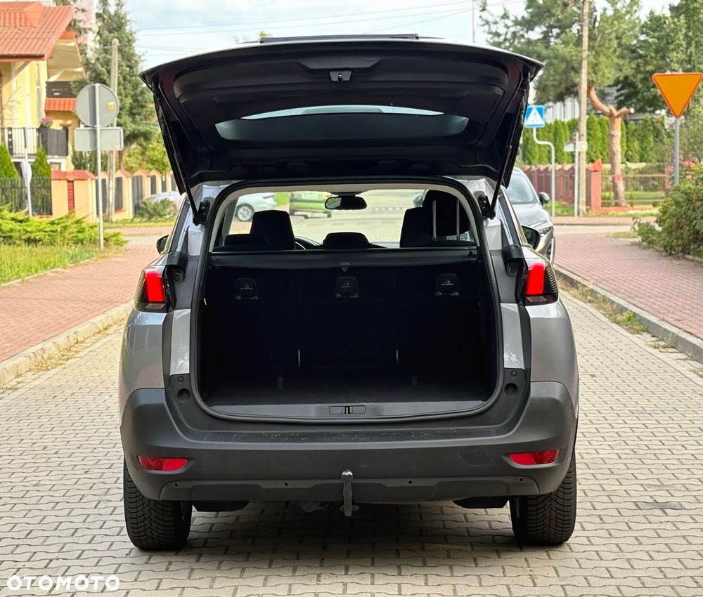 Peugeot 5008 HDI 115 Active - 11