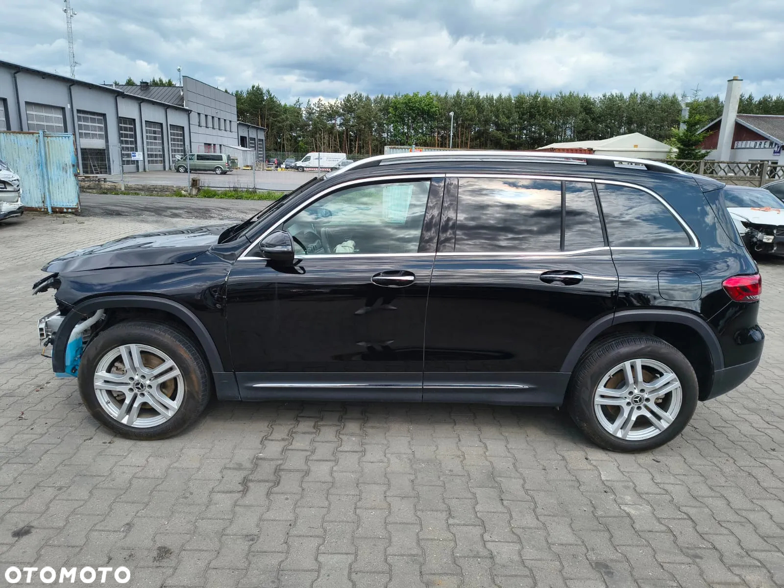 Mercedes-Benz GLB 250 4-Matic 8G-DCT - 6