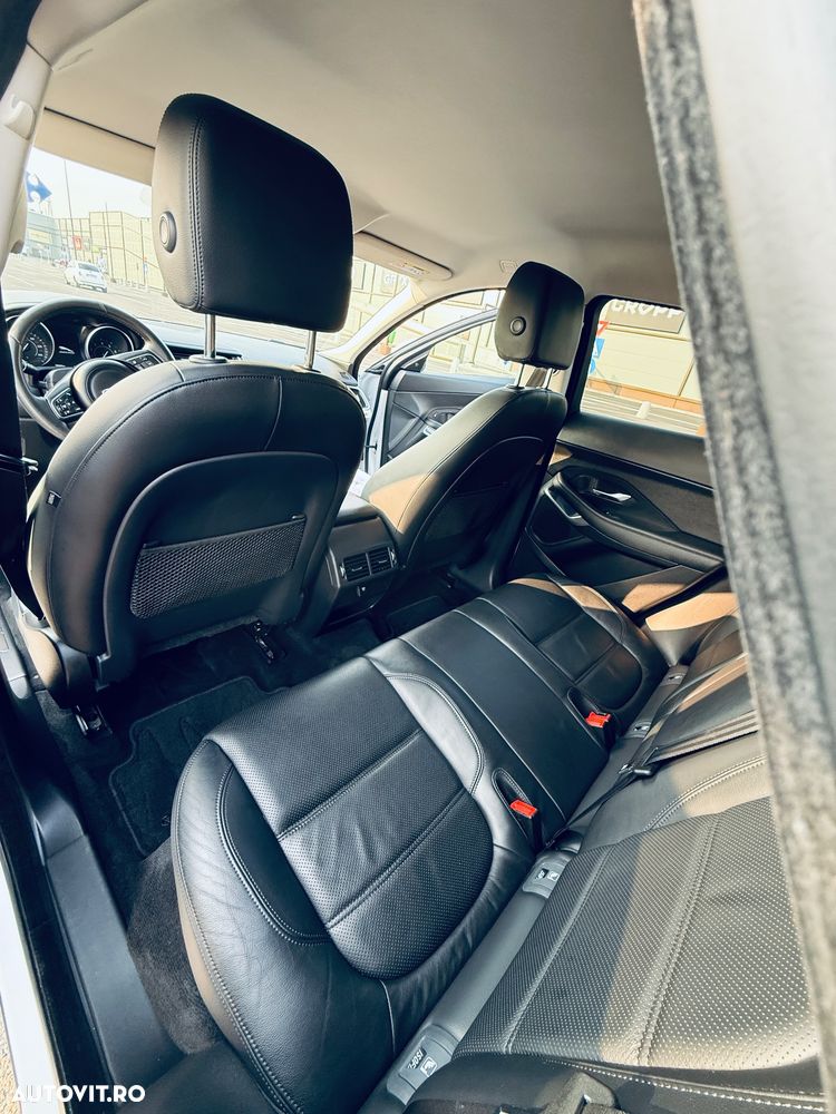 Jaguar E-Pace P200 AWD S - 8