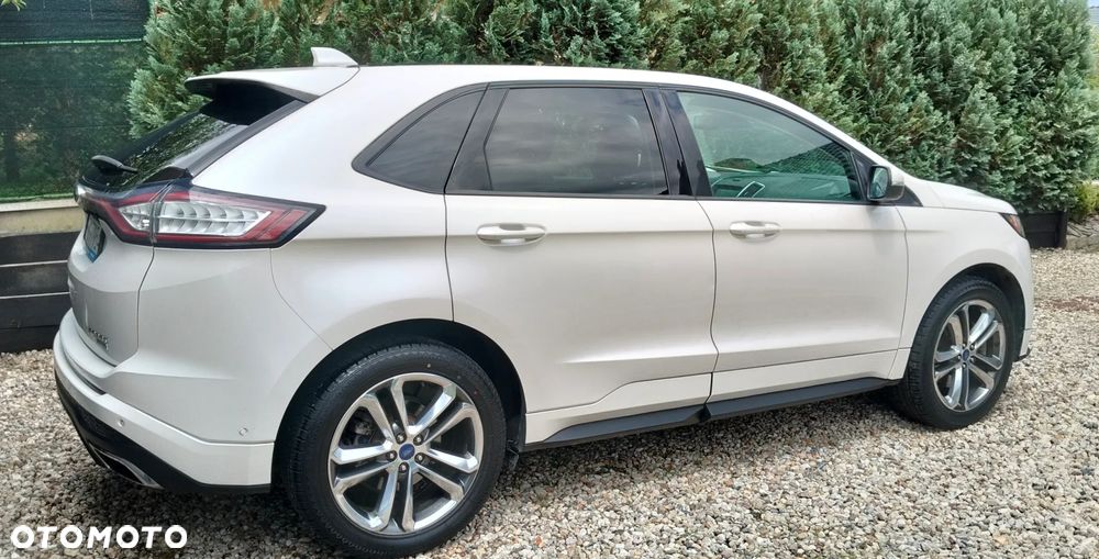 Ford Edge - 3