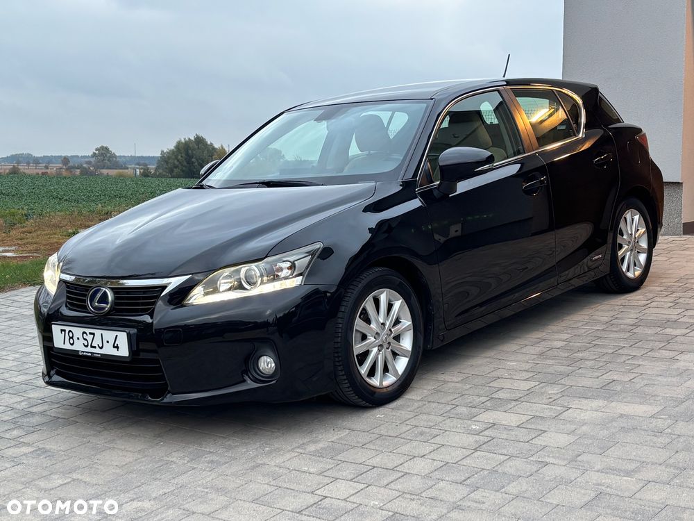 Lexus CT - 5