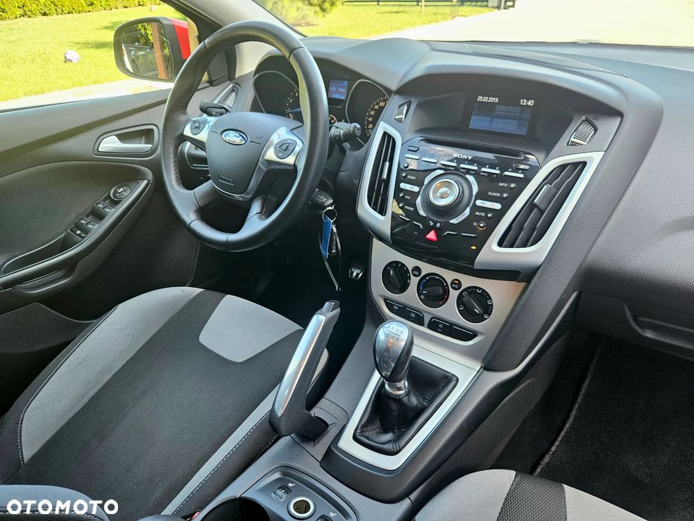 Ford Focus - 8