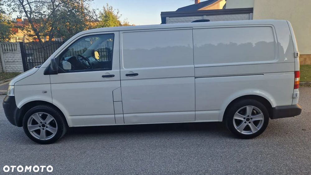 Volkswagen TRANSPORTER T5 - 26