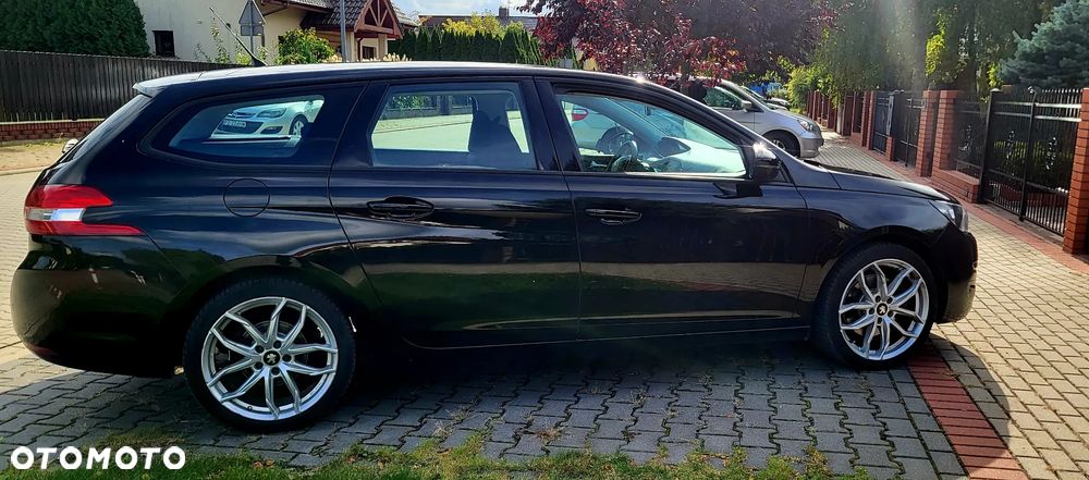 Peugeot 308 - 7