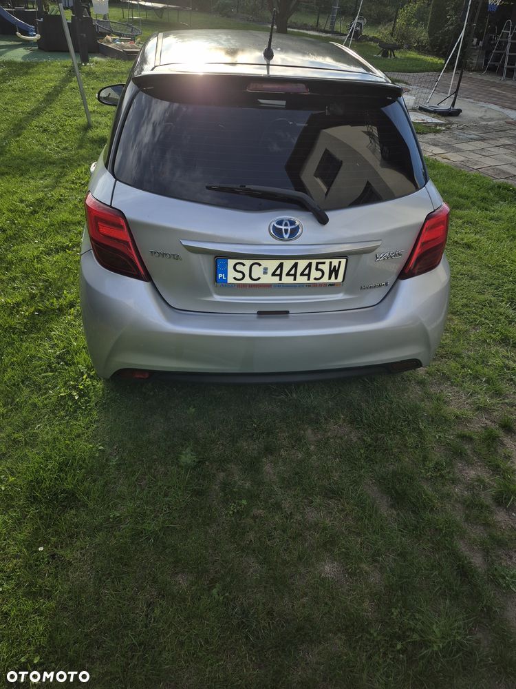 Toyota Yaris - 4